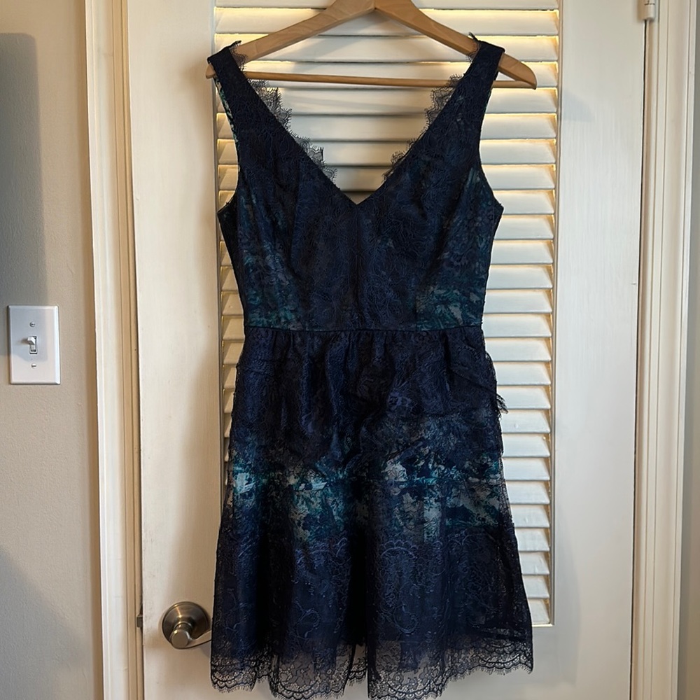 Vintage BCBG lace dress size 4